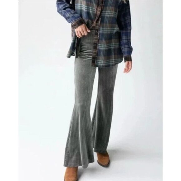 Natural Life Womens XL Grey Ribbed Velour Flare Bell Botton Pants Elastic Waist - Picture 2 of 8